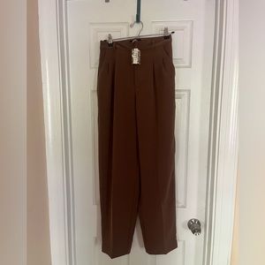 NWT Madewell Pleated Tapered-Leg Pants in Easygoing Crepe size 0T